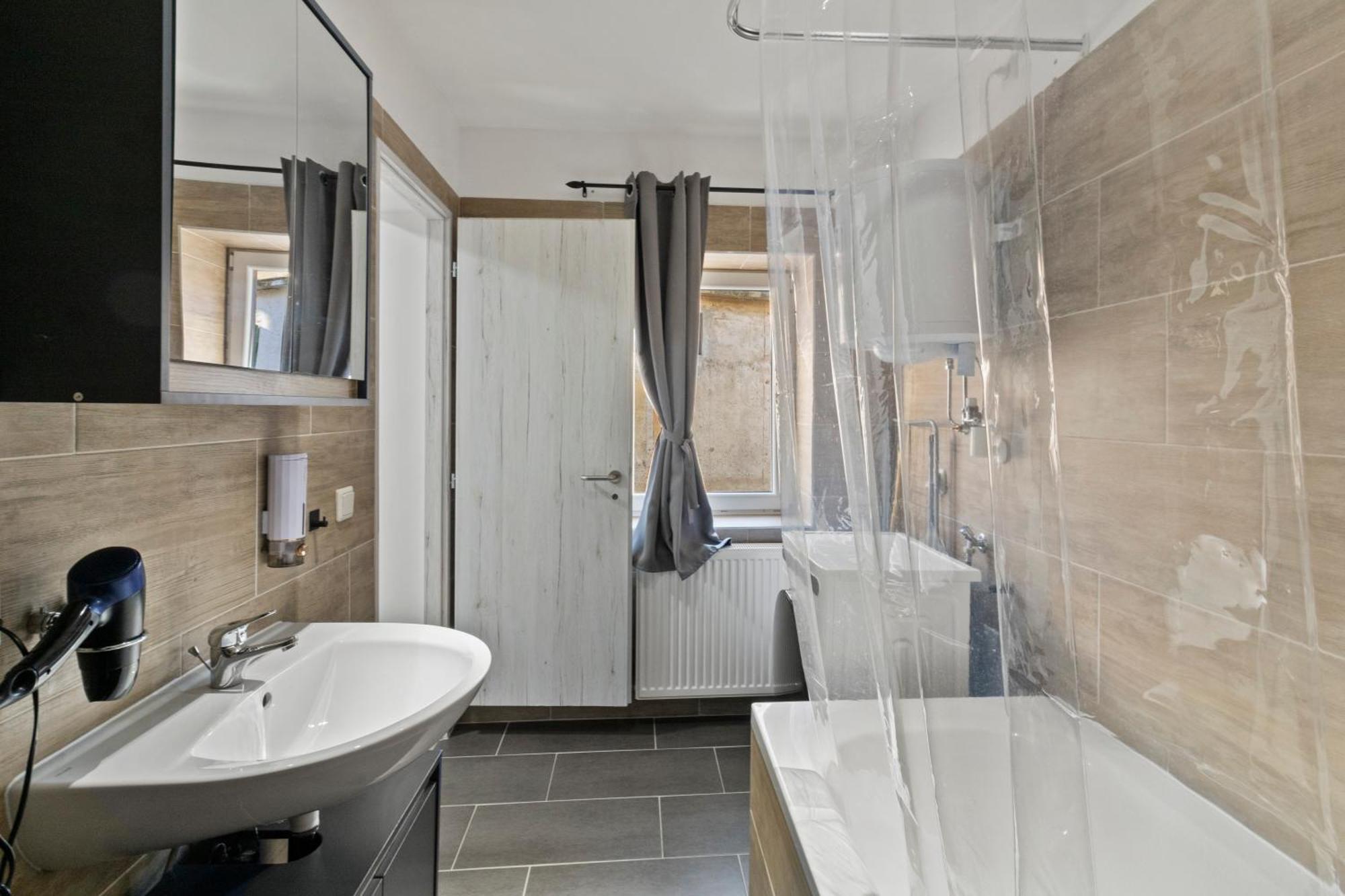 City & Air Link Nahe Flughafen Und Zentrum Appartement